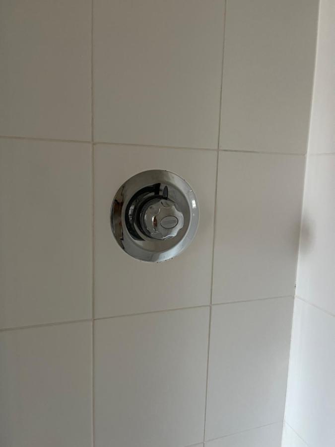Spacious Two Bedrooms Apartment For Business And Holiday Portsmouth Eksteriør bilde